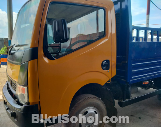 Ashok Leyland Partner 1.5T Pickup